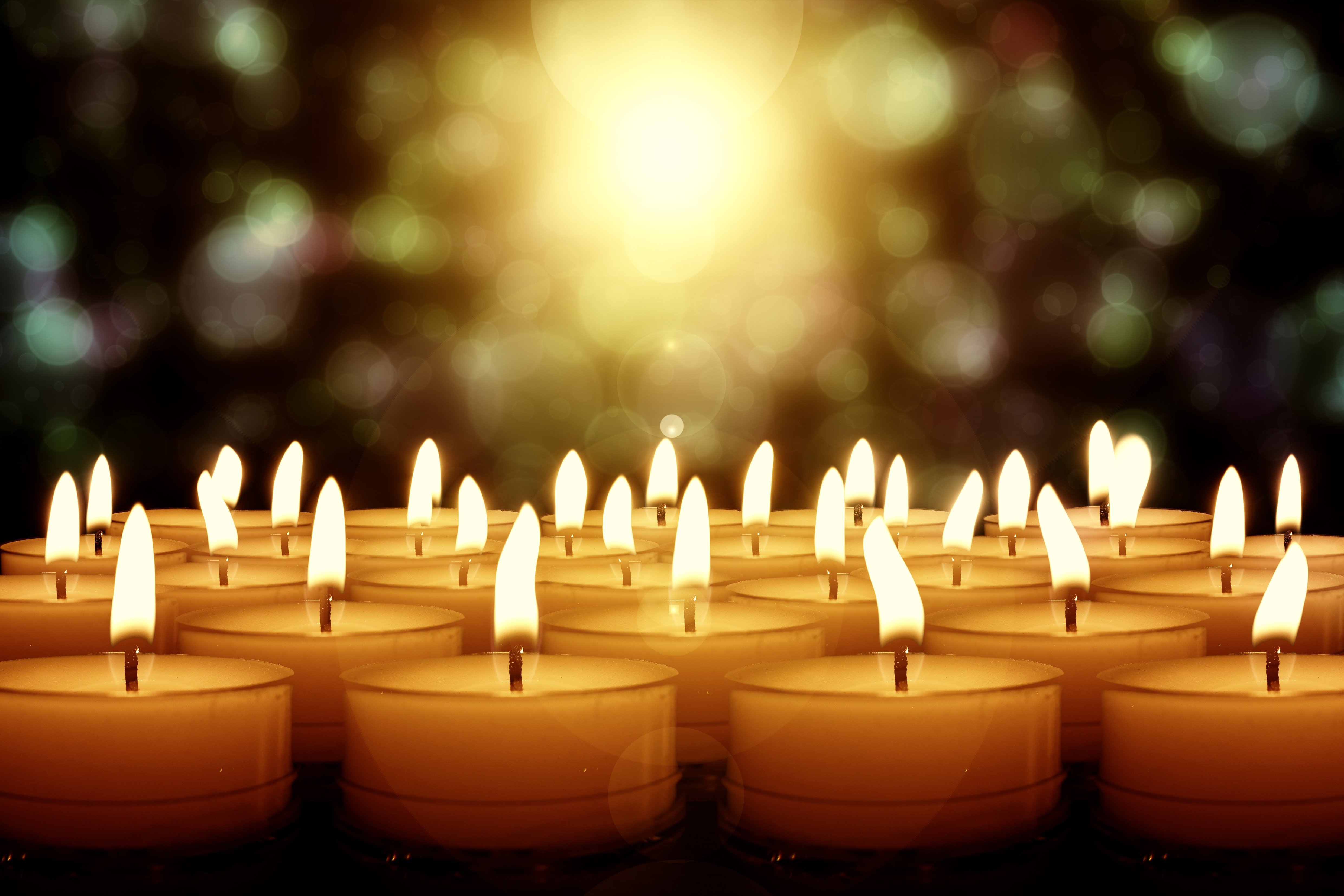 Kostzenloses Foto von pixabay candles-3629627(1)